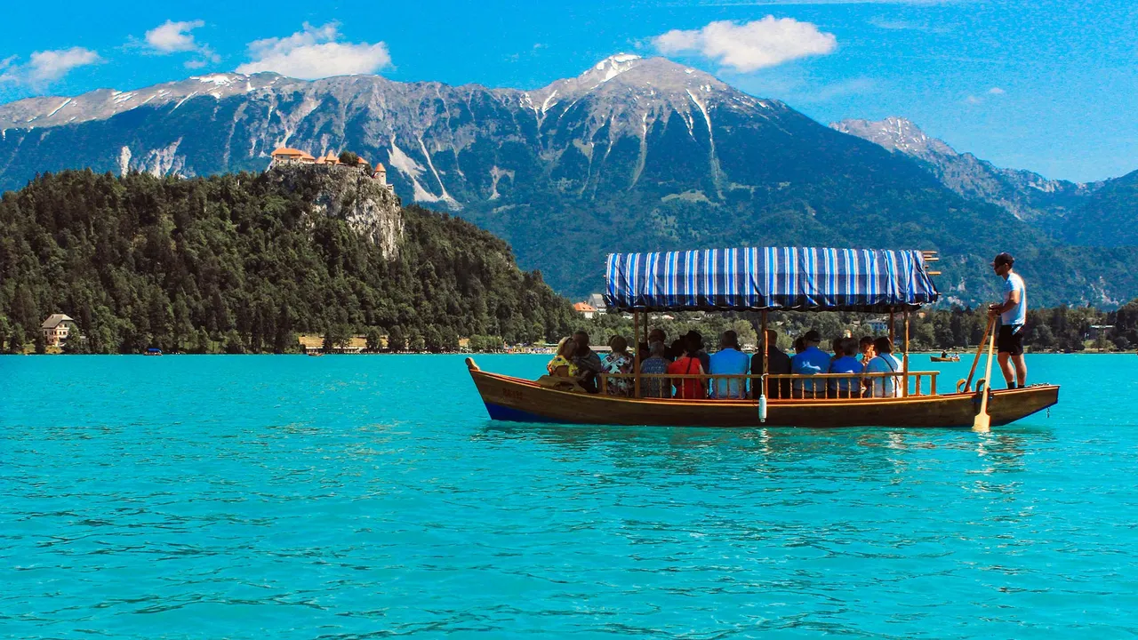 Condé Nast Traveler