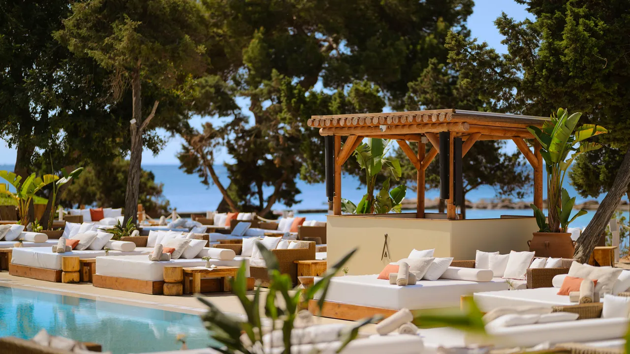 Condé Nast Traveler