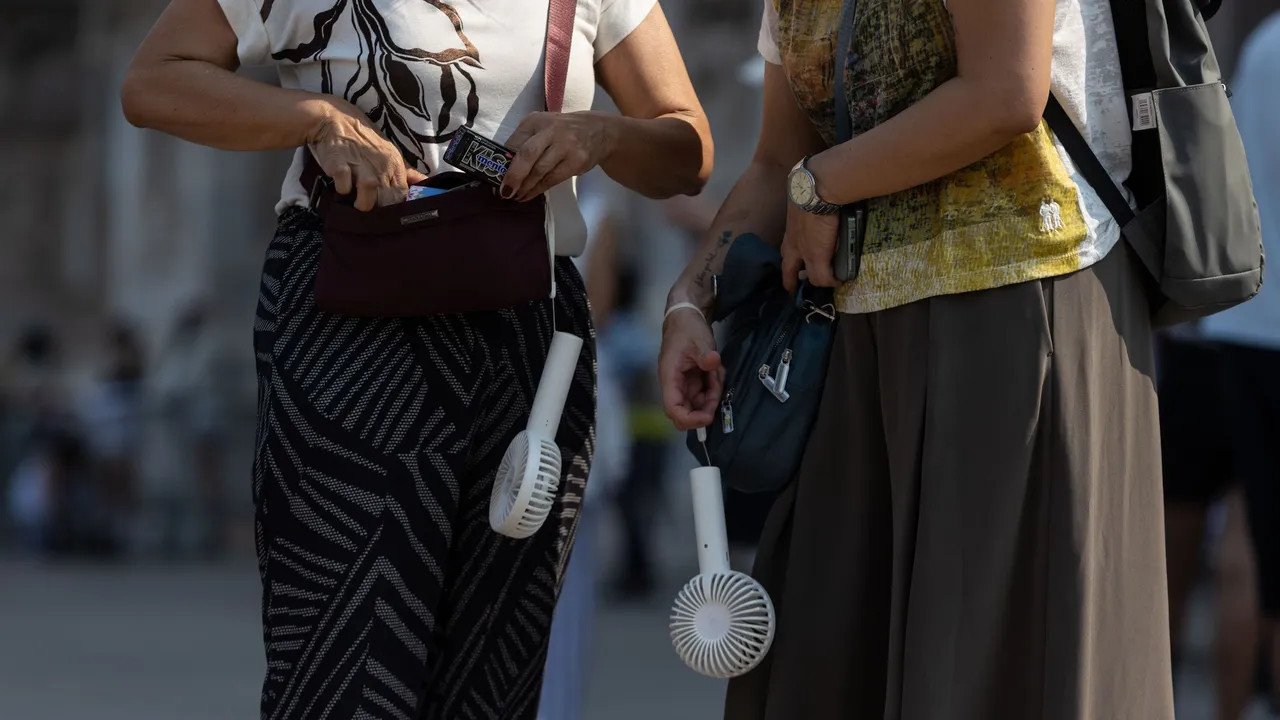 Les éventails : l'accessoire ultime de l'été