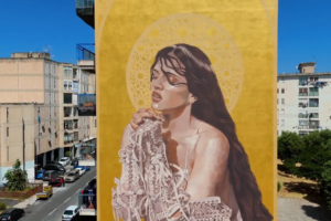 Palerme vénère Rosalía avec une fresque murale colossale