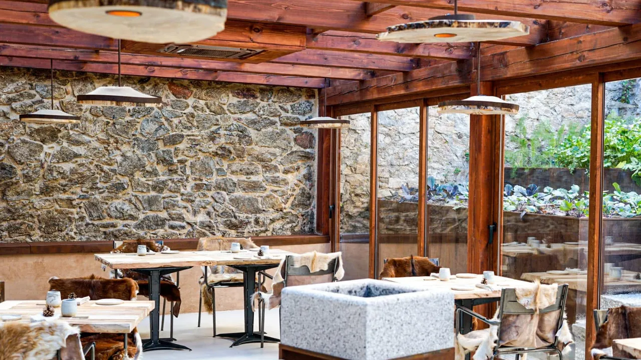 Condé Nast Traveler