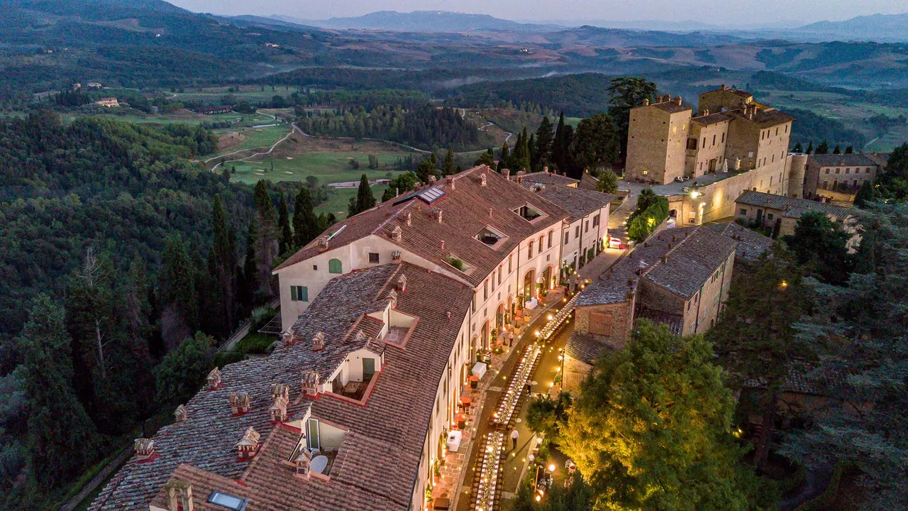 Condé Nast Traveler