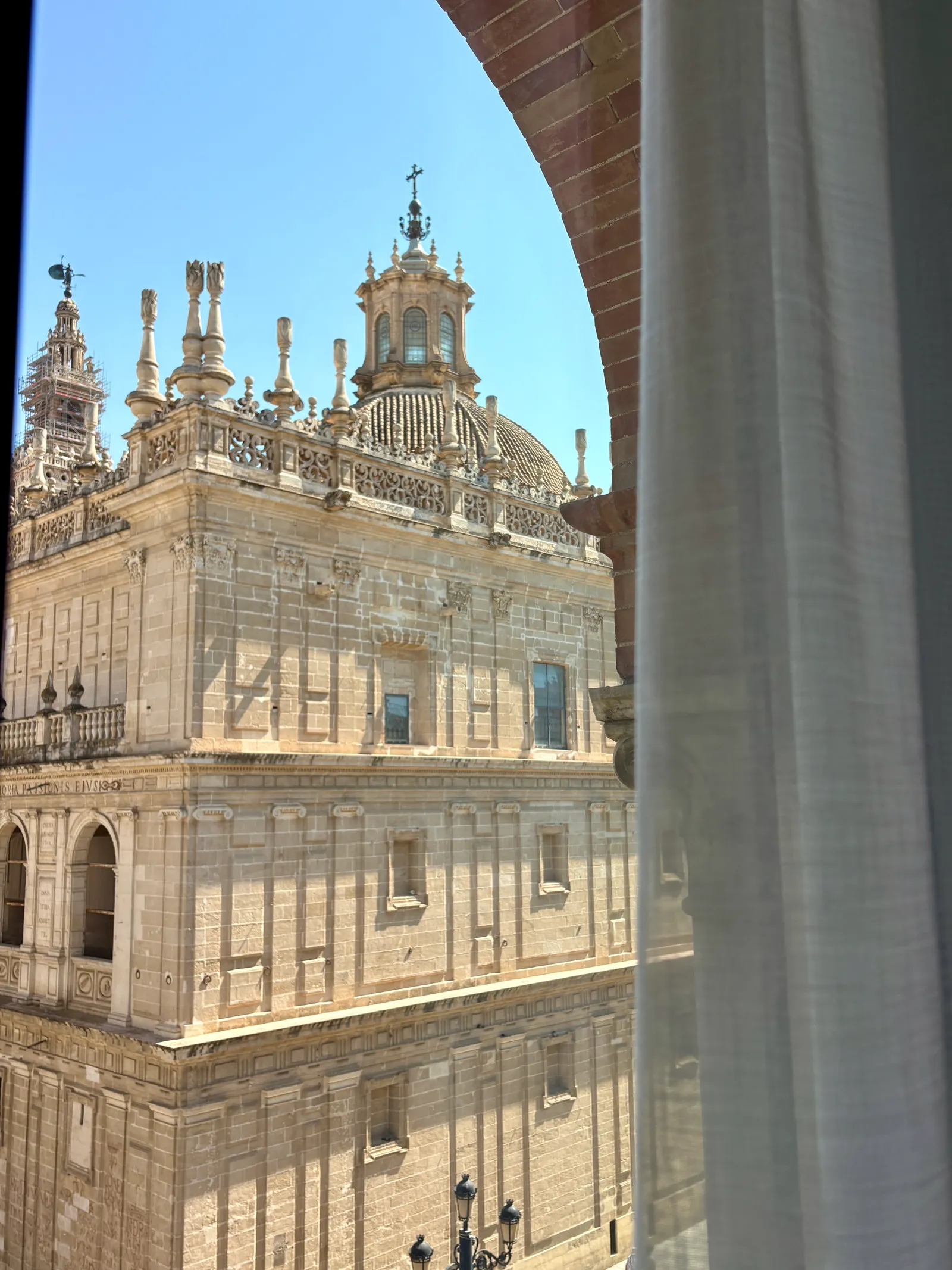 Vues depuis une Suite Junior d'Angle Serras Sevilla