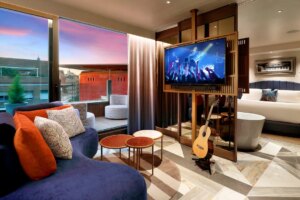 L&rsquo;automne au rythme du Hard Rock Hotel Madrid : cocktails signature, musique live et saveur urbaine