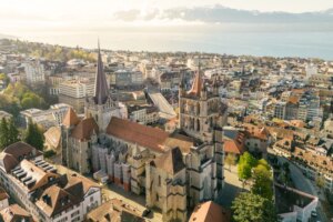 Lausanne : la Suisse gothique et olympique à côté de Genève