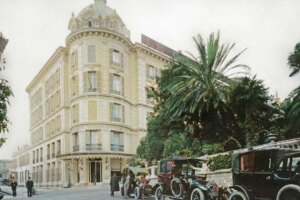 Moëhr, la marque de parfum qui nous ramène au Grand Hôtel de Monte-Carlo