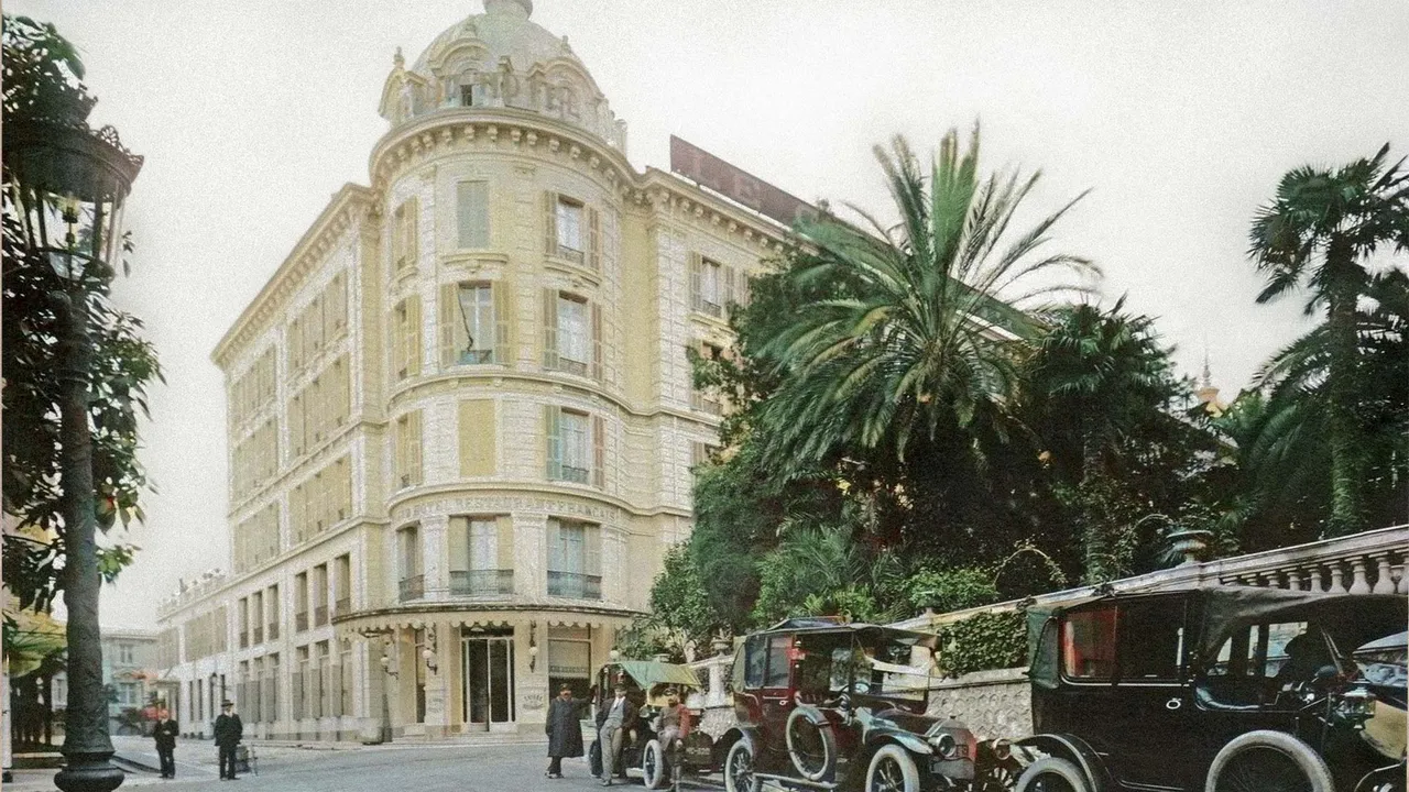 Condé Nast Traveler