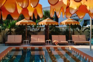 Riviera, un voyage en Italie dans les années 70 sans quitter Minorque